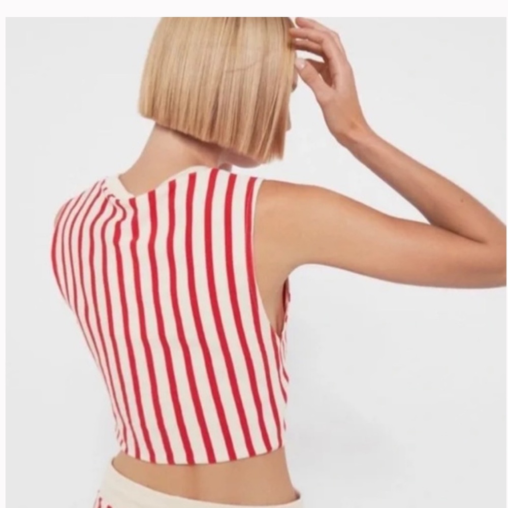 Zara Red and White Striped Women's Top - Picture 9 of 9
